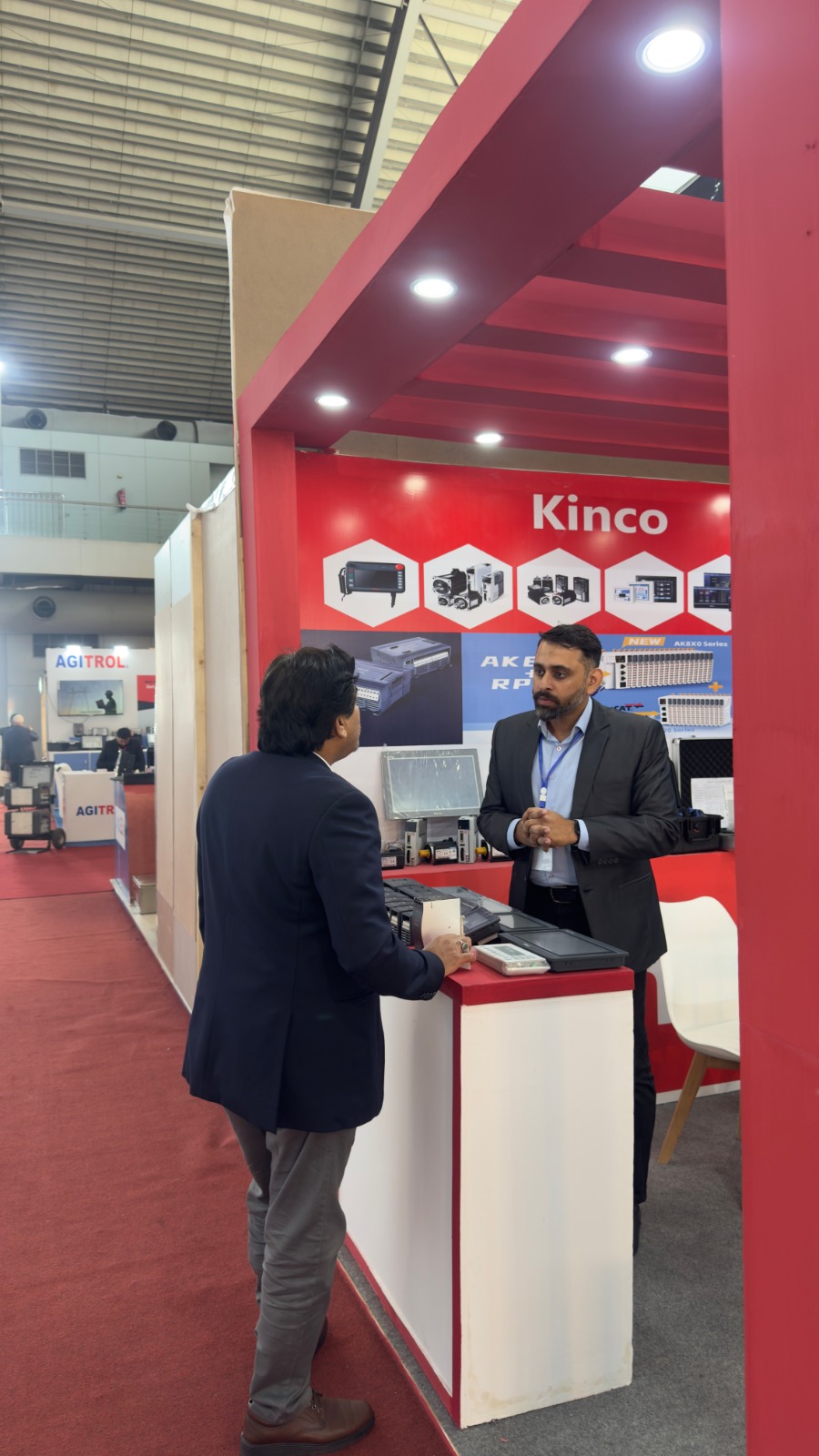 Industrial partnerships at exhibition